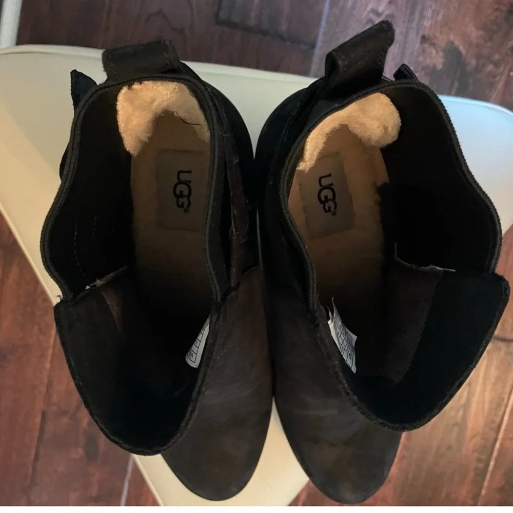 Ugg Indra Waterproof wedge booties leather boot  WEDGE BOOT US black size 10 - Picture 3 of 8